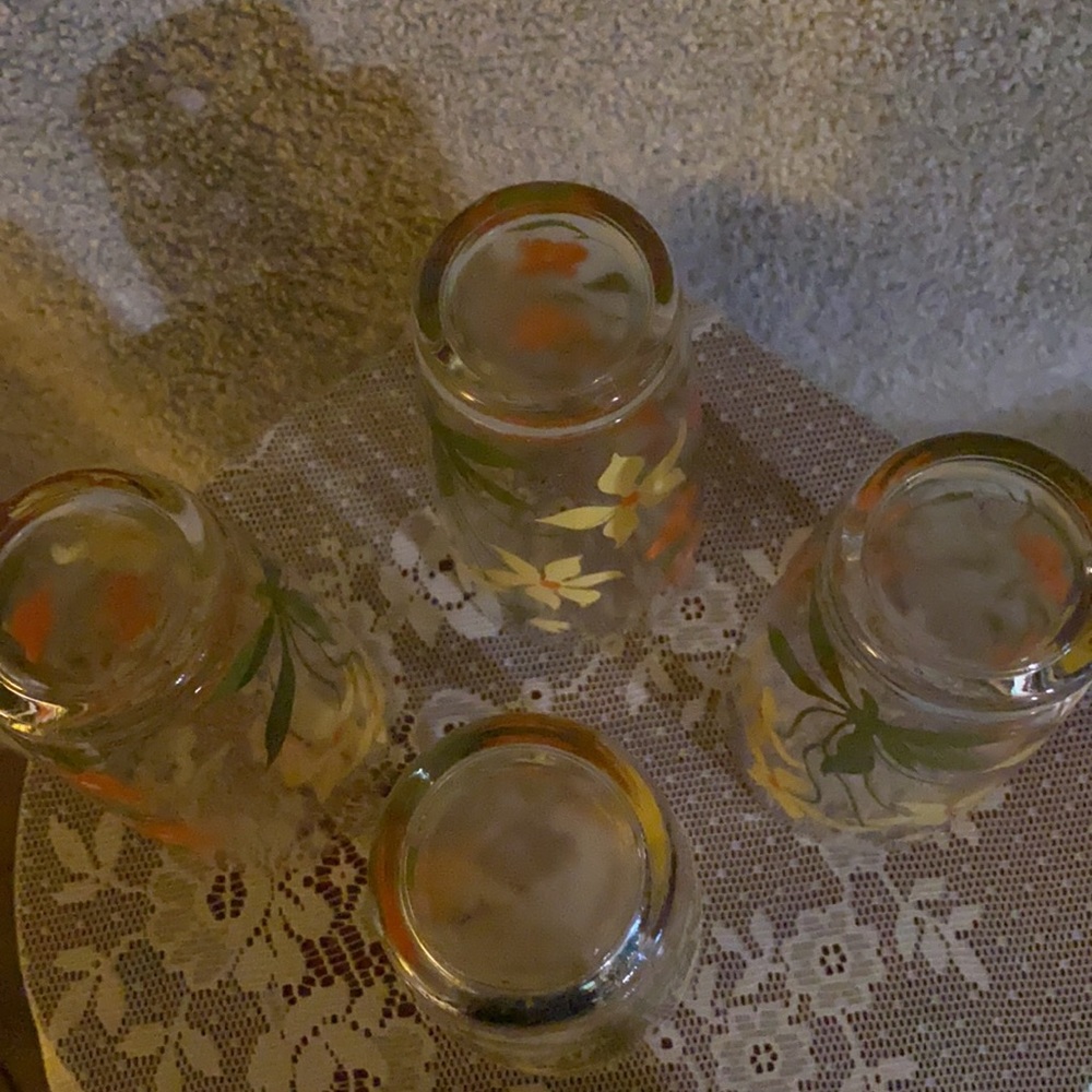 Small drinking Glassware - Picture 5 of 5